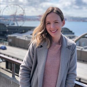 Meet your Posher, Ama